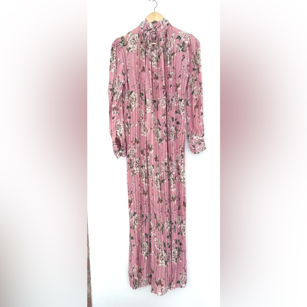 Unique pink printed pleated dress maxi flowy floral print long sleeve - Picture 5 of 9
